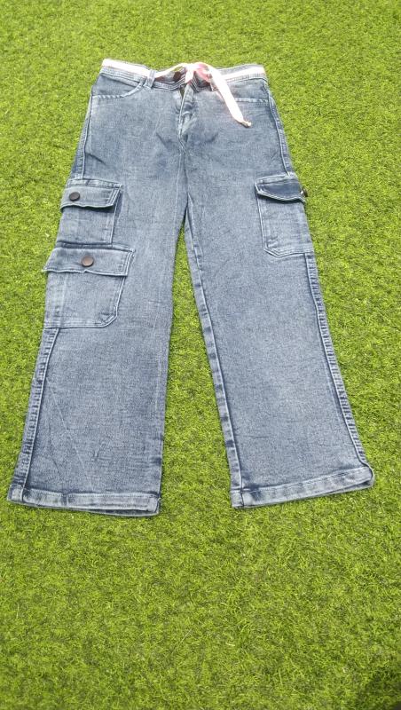 GIRLS JEANS(S.R.G)(32*40){5}